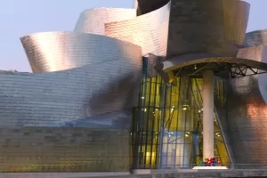Guggenheim Museum thumbnail